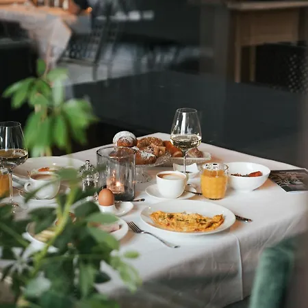 Tirolensis Hotel